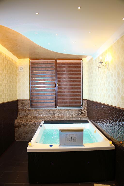 Hotel Ok Призрен Экстерьер фото